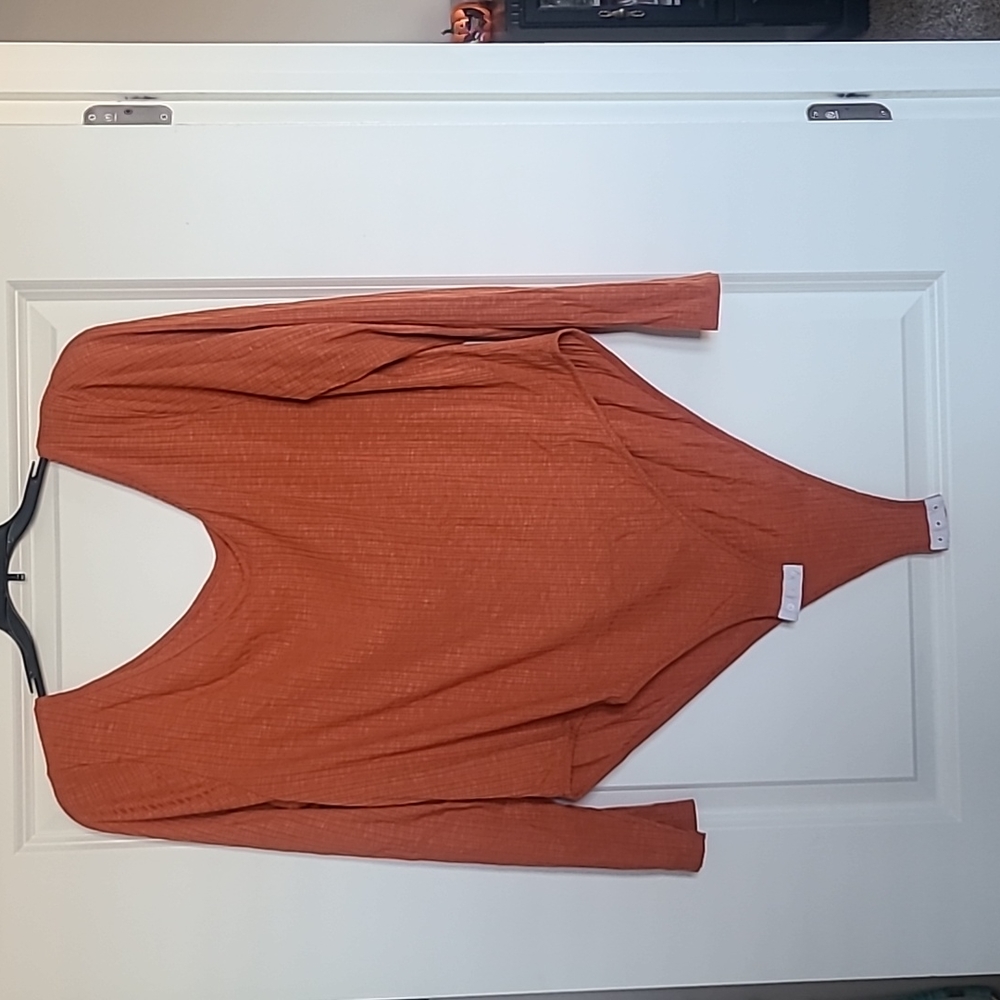 Scoopneck Long-sleeved Bodysuit